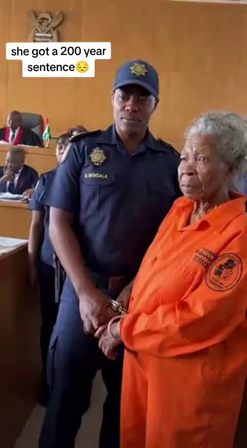 “FREE GOGZITO!” — Supporters Rally Outside Court in Furious Protest After Sentencing