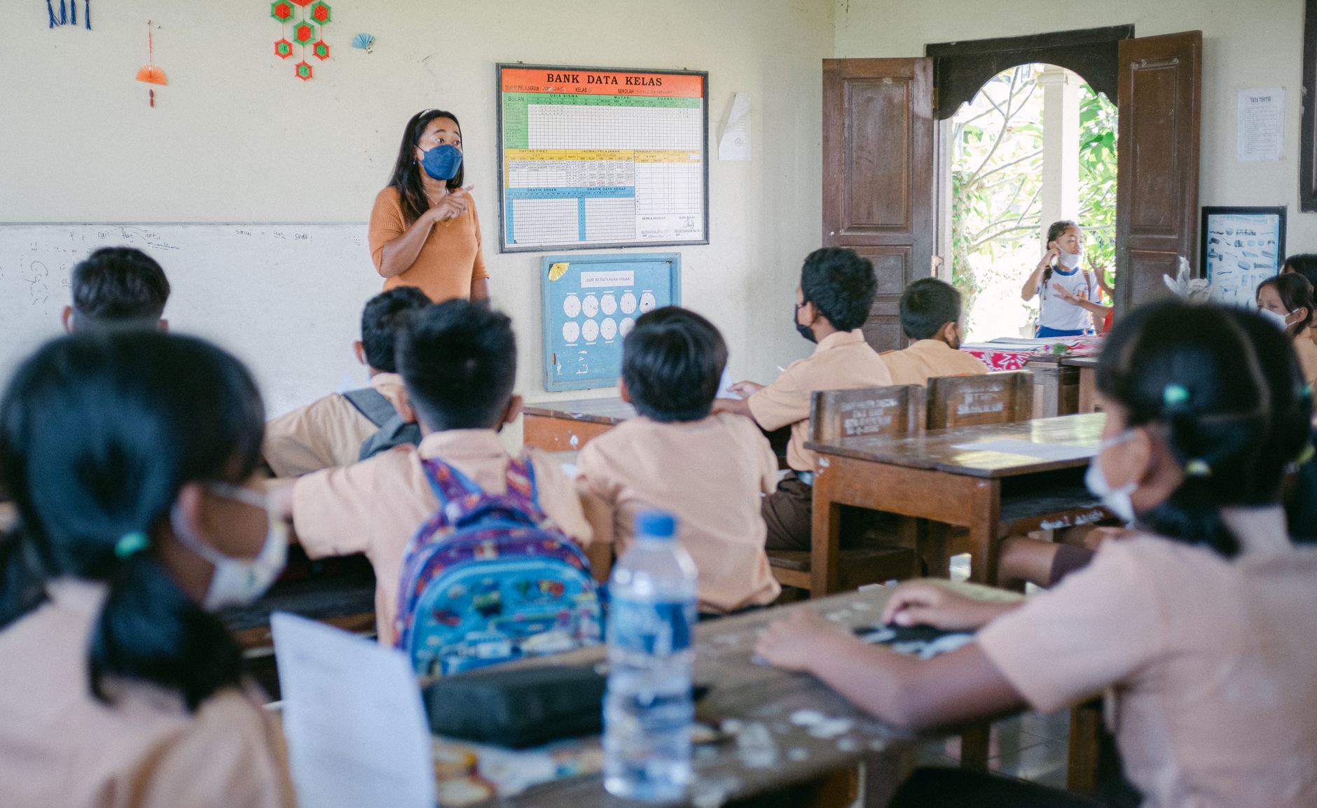 A teacher noticed one boy flinched every single time the bell rang — what she uncovered changed the whole school