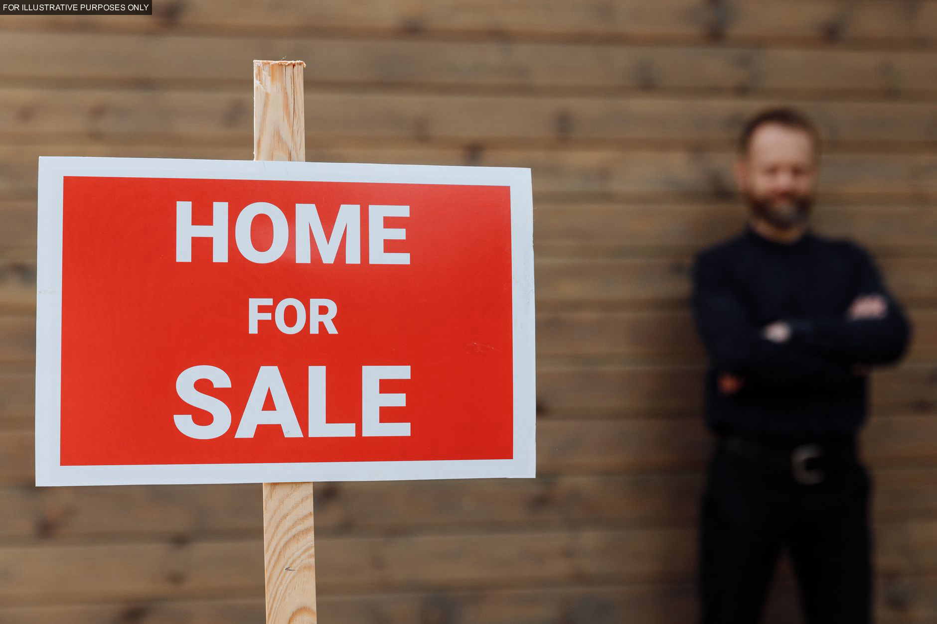 My stepfather tried to quietly list my late mother’s house for sale while the estate was still open, telling the family I had agreed to it — the real estate agent he hired was someone I had already briefed on exactly what was happening.